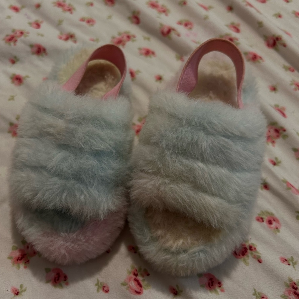 Colorful Fuzzy Slippers - Picture 2 of 2